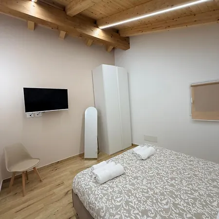 아파트 Three Diamonds House 카타니아