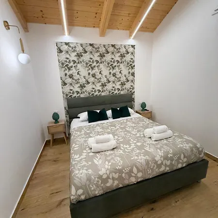 Three Diamonds House Διαμέρισμα *