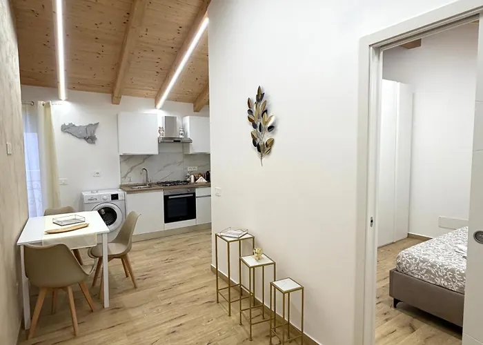 Three Diamonds House Apartment Catania